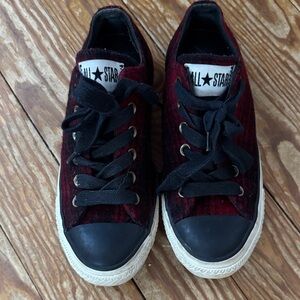 Converse Kids Sneakers - Black and Dark Red wool low tops